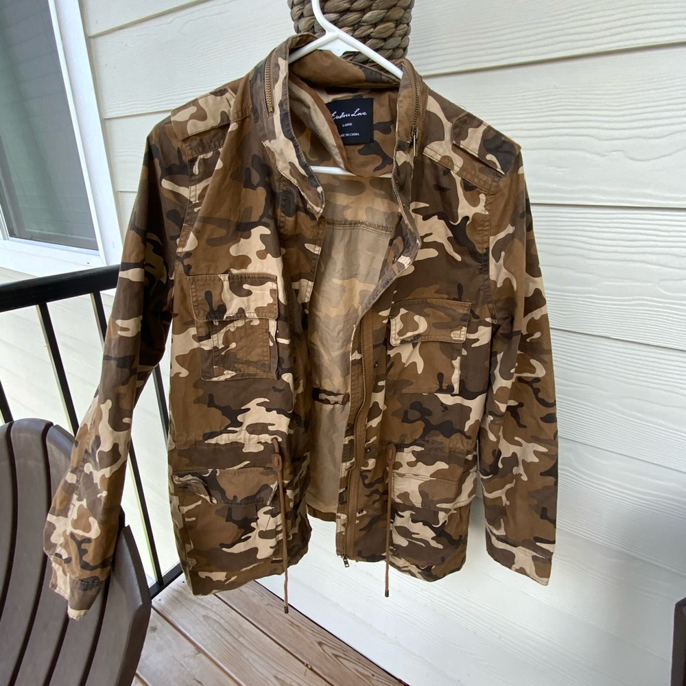 Tan camo cargo jacket